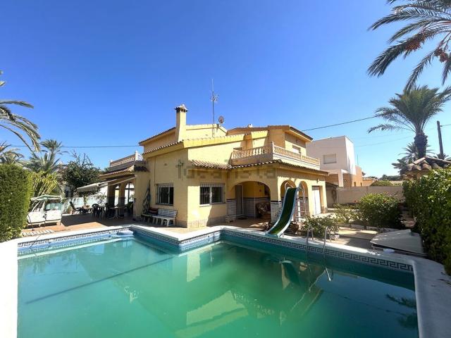 Casa en venta en Urbanización La Zenia II, el Baix Segura / La Vega Baja