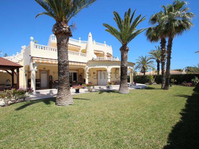 Casa en alquiler en Orihuela, Urbanización La Zenia