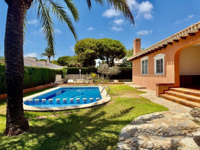 Casa en venta en Urbanización La Zenia II, el Baix Segura / La Vega Baja