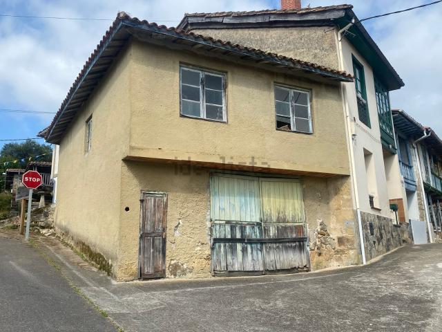 Casa en venta en Santolaya, Cabranes