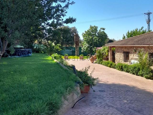 Casa en venta en Vistahermosa, Cáceres