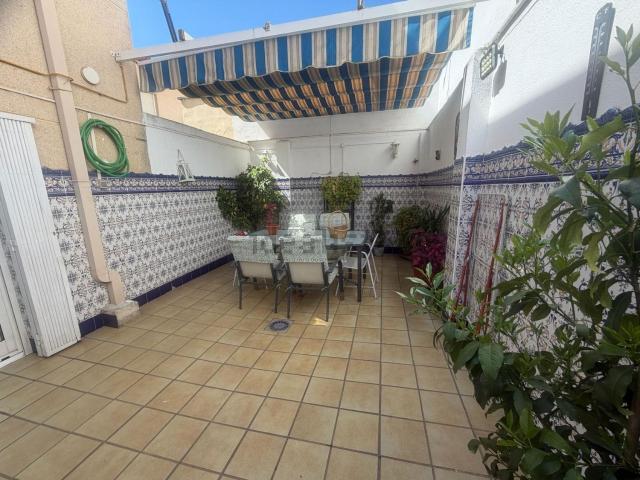 Casa en venta en Los Fratres, Cáceres