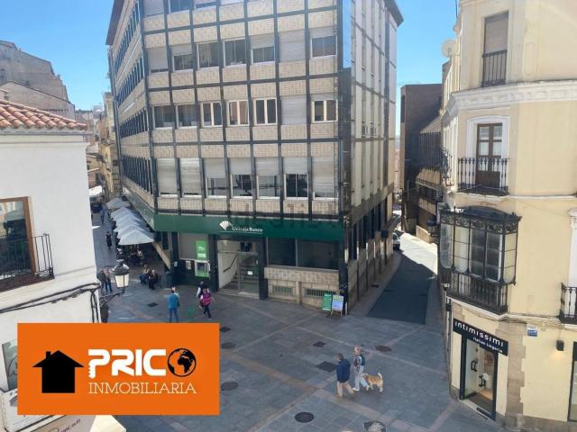 Casa en venta en San Juan, Cáceres