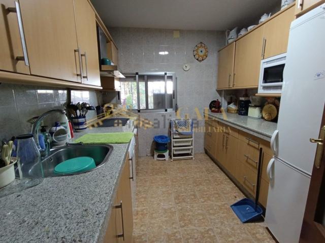 Casa en venta en Residencial Universidad, Cáceres