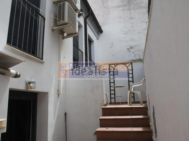 Casa en venta en Santiago, Cáceres