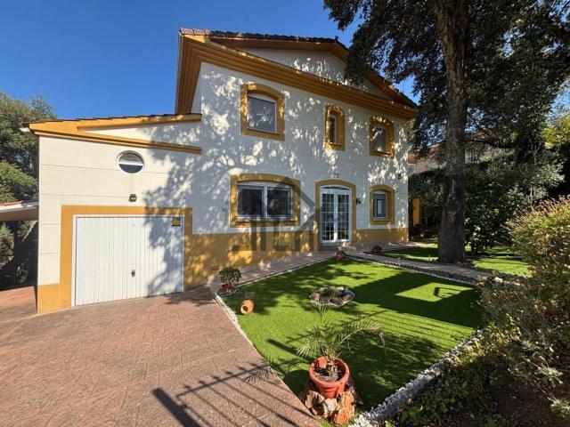 Casa en venta en San Juan, Cáceres