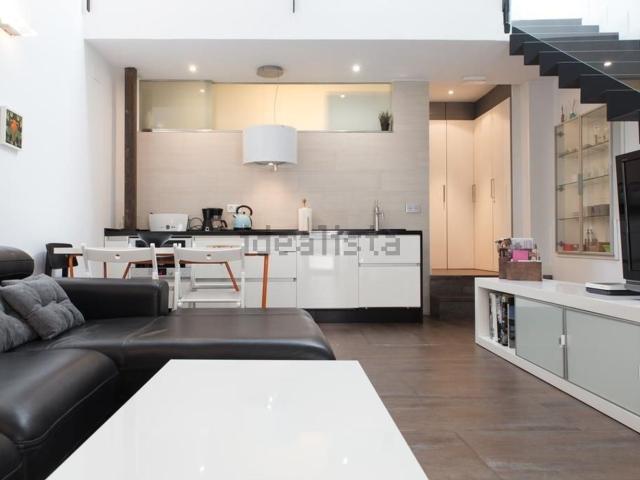 Casa en venta en San Juan, Cáceres