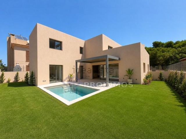 Casa en alquiler en Cala Bona, Llevant