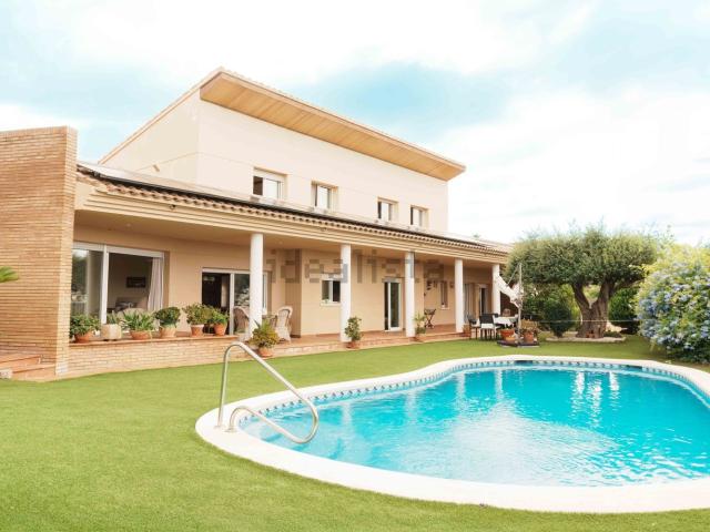 Casa en venta en Mas Mel, Baix Penedès