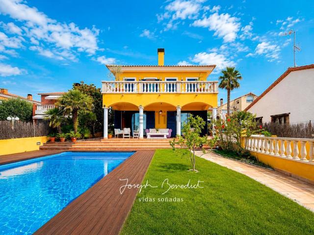 Casa en venta en el Sanatori, Baix Penedès
