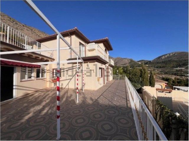 Casa en venta en Urbanització L'Almèdia, Callosa D'en Sarrià