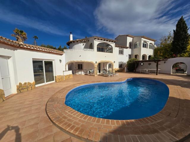 Casa en venta en Urbanització Les Cometes, Calpe