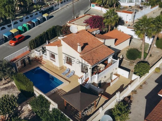 Casa en alquiler en Urbanització Les Cometes, Calpe