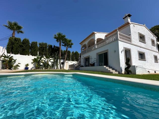 Casa en alquiler en Urbanització Les Cometes, Calpe