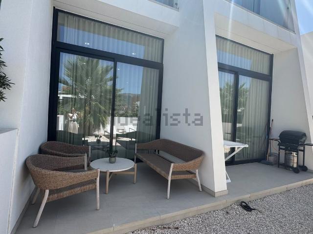 Casa en alquiler en Ortembach, Calp