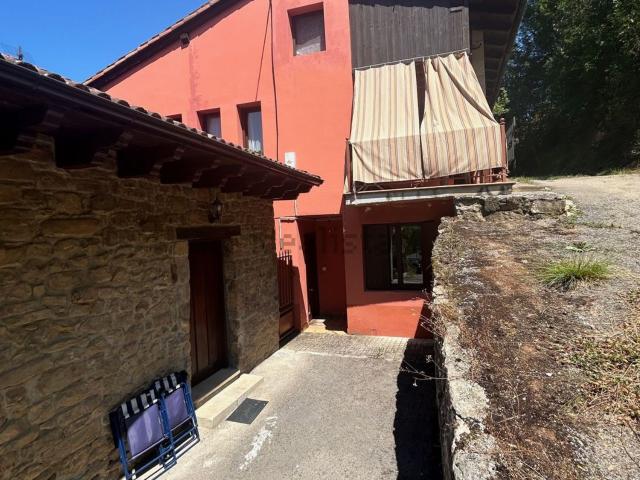 Casa en venta en Baró, Camaleño