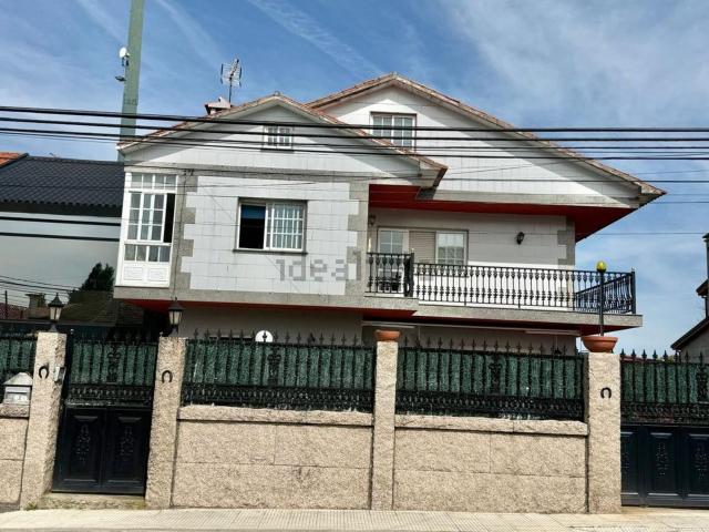 Casa en venta en Cambados, O Salnés
