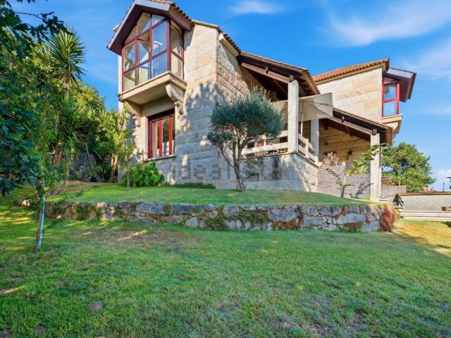 Casa en venta en Vilariño, O Salnés