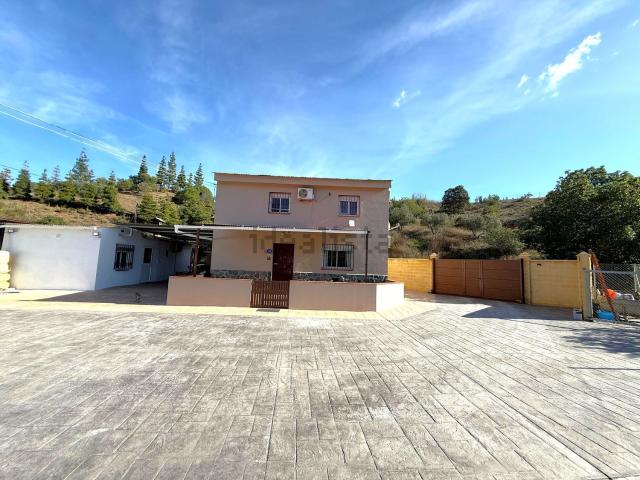 Casa en venta en Campanillas, Málaga-Costa del Sol