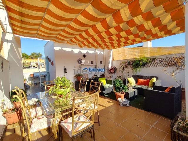 Casa en venta en Málaga, Roquero