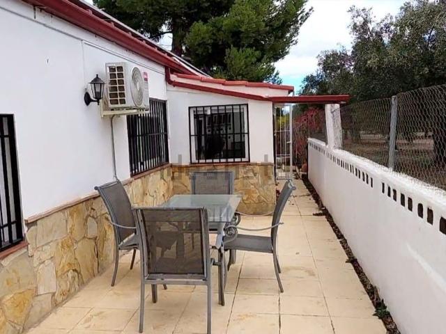 Casa en venta en l'Alt Vinalopó / El Alto Vinalopó, Valencia