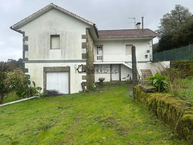 Casa en venta en O Campo Lameiro, Pontevedra