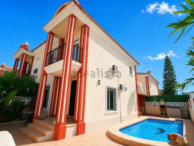 Casa en venta en Dehesa de Campoamor, el Baix Segura / La Vega Baja