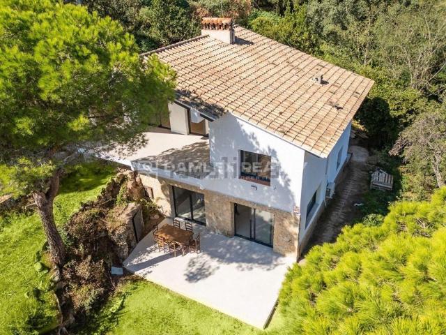 Casa en venta en Castell-platja D'aro, Girona