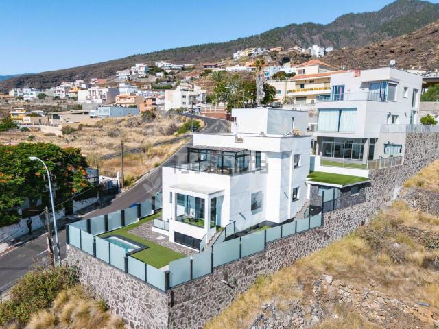 Casa en venta en Candelaria, Canarias