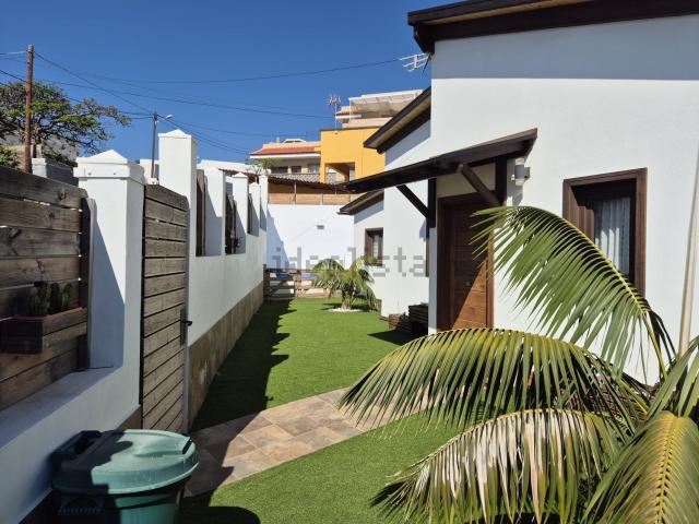 Casa en venta en Araya, Candelaria