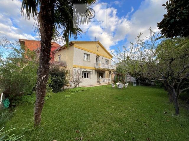 Casa en venta en Candeleda, Ávila