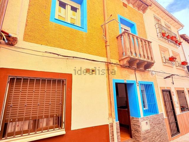 Casa en venta en Candeleda