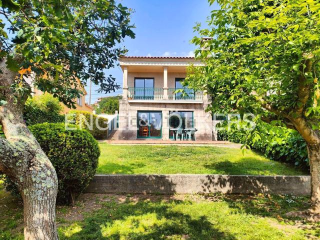 Casa en venta en Darbo, O Morrazo