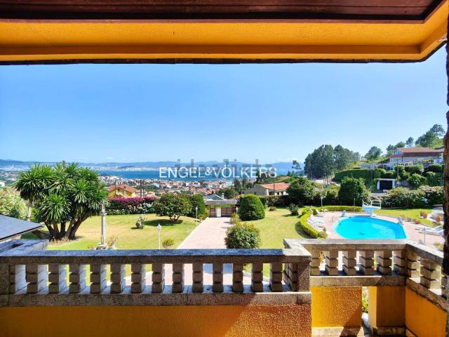 Casa en venta en Aldán, O Morrazo