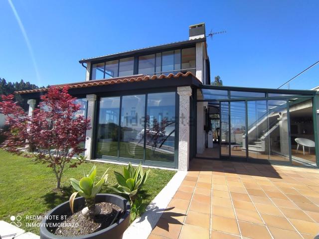Casa en venta en Darbo, O Morrazo