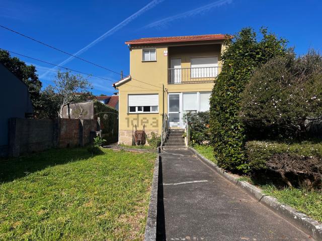 Casa en venta en Darbo, O Morrazo