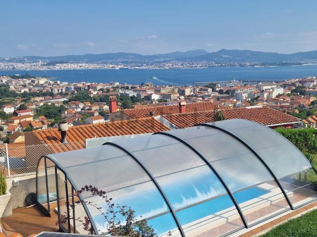 Casa en venta en Darbo, O Morrazo
