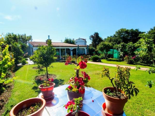 Casa en venta en Coiro, O Morrazo