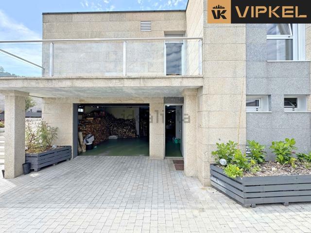 Casa en venta en Darbo, O Morrazo