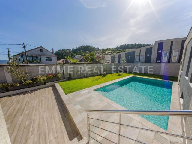 Casa en venta en Darbo, O Morrazo