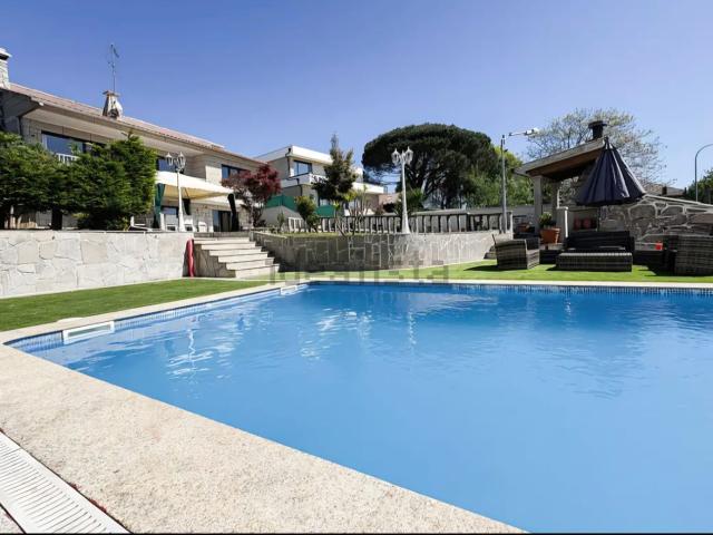 Casa en venta en Coiro, O Morrazo
