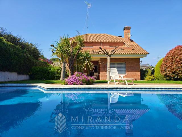 Casa en venta en les Àligues, Vallès Oriental