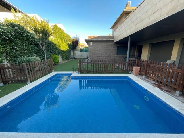 Casa en venta en Canovelles, Can Gurgui