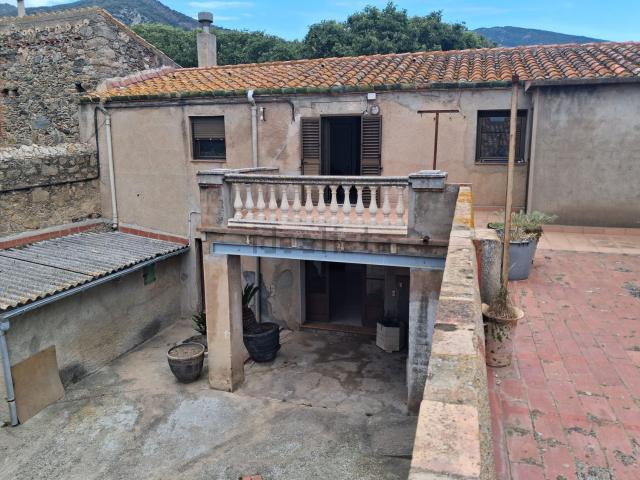 Casa en venta en Cantallops, Girona