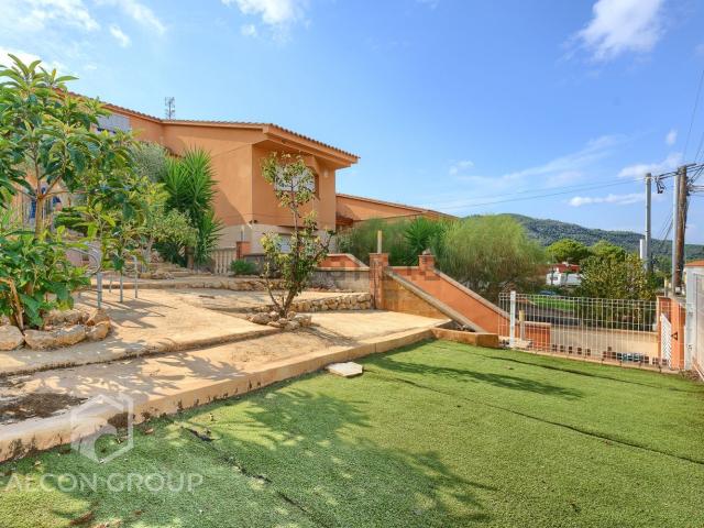 Casa en venta en Canyelles, les Palmeres