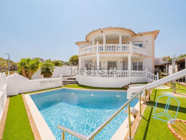Casa en venta en Garraf, Catalunya