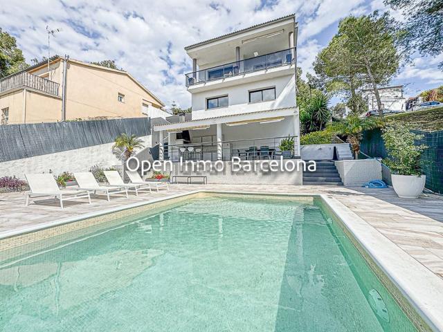 Casa en venta en Canyelles