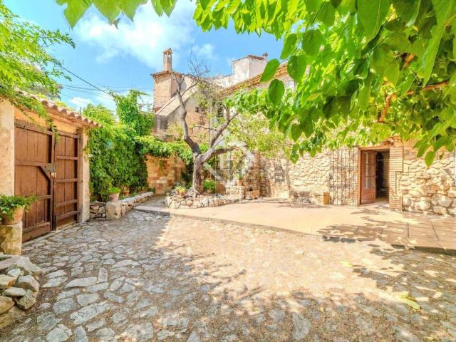 Casa en venta en Canyelles