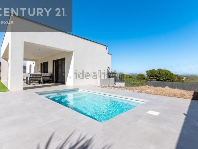 Casa en venta en Canyelles