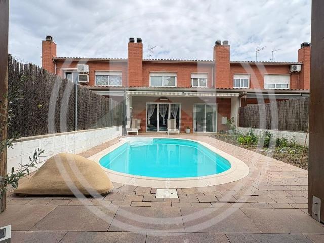 Casa en venta en Poble Sec, Vallès Oriental